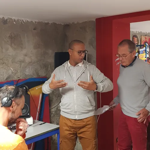 JOURNAL DU VENDREDI 39 OCTOBRE ( SOIR )