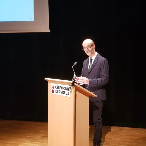 JOURNAL DU LUNDI 13 JANVIER ( MIDI )