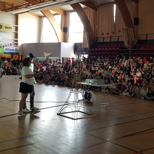 JOURNAL DU MARDI 11 JUIN ( MIDI )