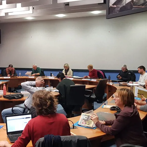 JOURNAL DU MARDI 13 FEVRIER ( SOIR )