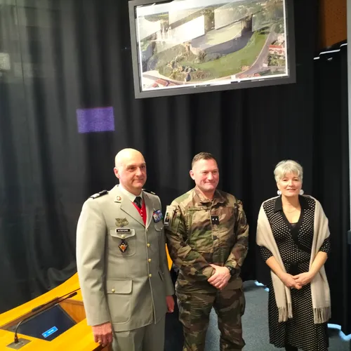 JOURNAL DU LUNDI 13 MARS ( SOIR )