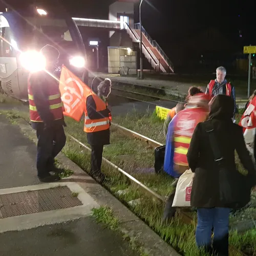 JOURNAL DU JEUDI 20 AVRIL ( MIDI )