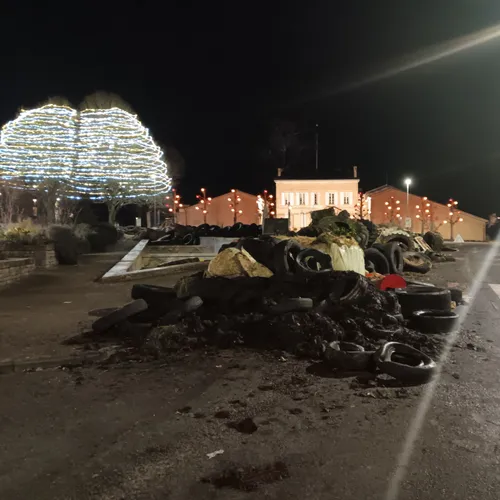 JOURNAL DU JEUDI 18 DECEMBRE ( MIDI )