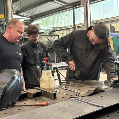 JOURNAL DU LUNDI 29 SEPTEMBRE ( SOIR )