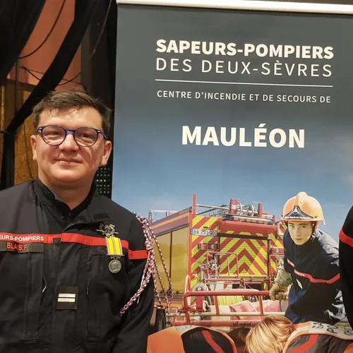 JOURNAL DU LUNDI 08 DECEMBRE ( SOIR)