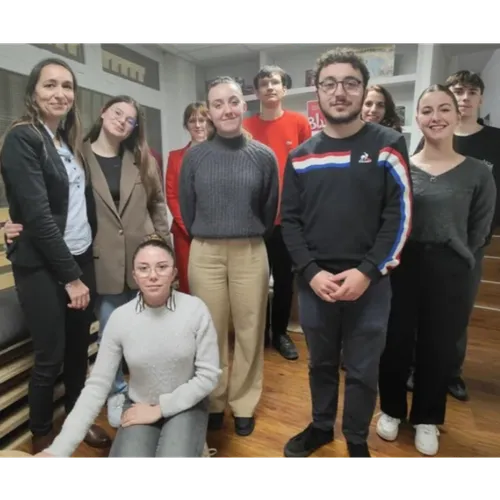 JOURNAL DU MERCREDI 21 FEVRIER ( MIDI )