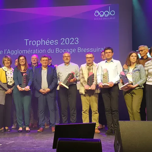 JOURNAL DU VENDREDI 12 MAI ( SOIR )