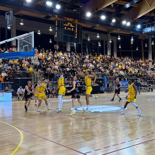 Sports matin dimanche 9 février