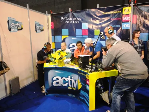 ACTIV RADIO