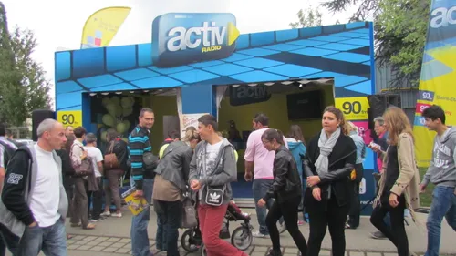 ACTIV RADIO