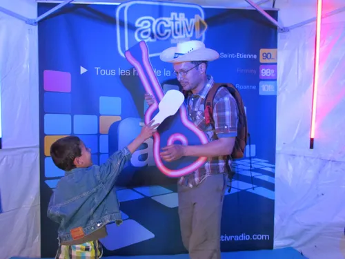 ACTIV RADIO