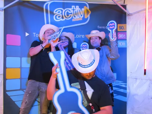 ACTIV RADIO
