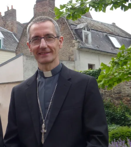 Lutte contre la pédocriminalité au sein de l’Eglise – Signature...