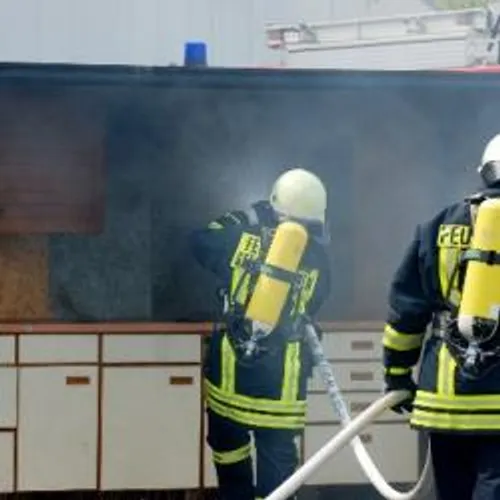 2 BLESSES DANS UN INCENDIE A GRASSE