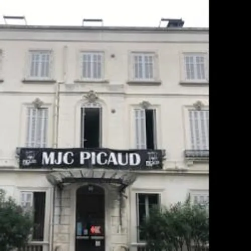 LA RENTREE DE LA MJC PICAUD/STUDIO 13