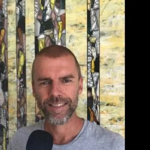 GREGORY BERBEN FETE SES 10 ANS DE CREATIONS A THEOULE SUR MER