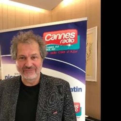 JEROME ENRICO REND HOMMAGE A SON PERE DANS UN DOCUMENTAIRE