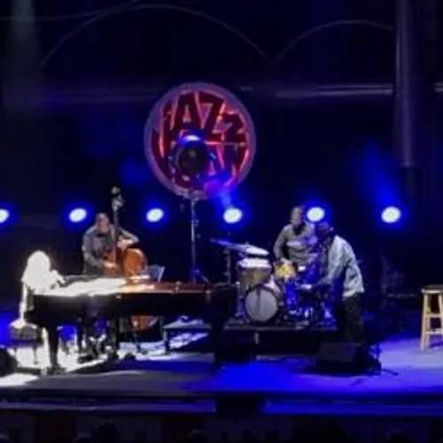 LIONEL RICHIE POUR LES 60 ANS DE JAZZ A JUAN EN JUILLET PROCHAIN