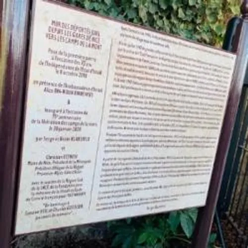 DÉVOILEMENT DU MUR DES DÉPORTÉS À NICE