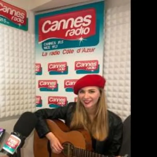 UNE JEUNE CHANTEUSE AZUREENNE DEMAIN SOIR A THE VOICE