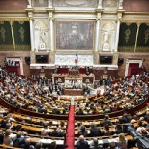 LA REFORME DES RETRAITES ADOPTEE EN PREMIERE LECTURE