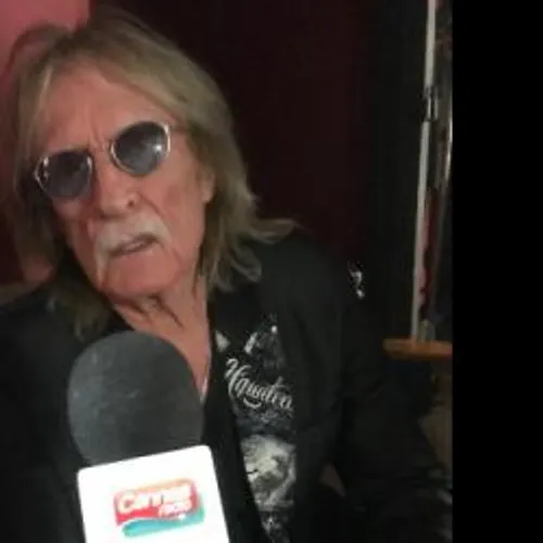 LE CHANTEUR CHRISTOPHE EST MORT CETTE NUIT EMPORTE PAR UNE MALADIE...