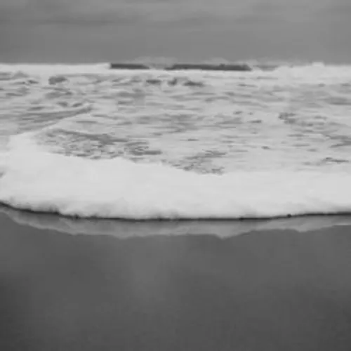 UNE JEUNE AZURÉENNE DE 17 ANS HAPPÉE PAR UNE VAGUE