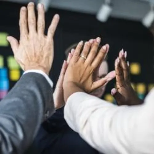 4 TRAVAILLEURS SUR 10 ONT PEUR DE PERDRE LEUR EMPLOI EN FRANCE