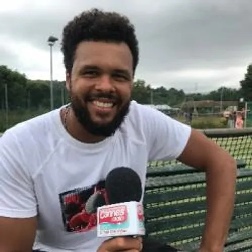 SET GAGNANT POUR JO-WILFRIED TSONGA AU TENNIS CLUB DE GRASSE