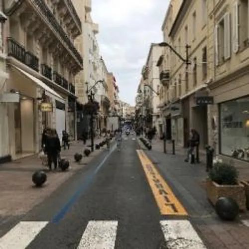 LA CIRCULATION DU CORONAVIRUS S'ACCELERE DANS LES ALPES-MARITIMES