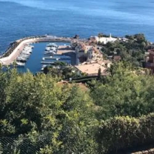 FIN DU SQUAT D'UNE VILLA A THEOULE