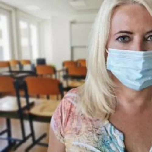 CORONAVIRUS: 10 500 NOUVEAUX CAS EN FRANCE ET UN TAUX DE POSITIVITE...