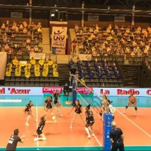 DEFAITE HIER SOIR DES VOLLEYEUSES CANNOISES CONTRE LES...