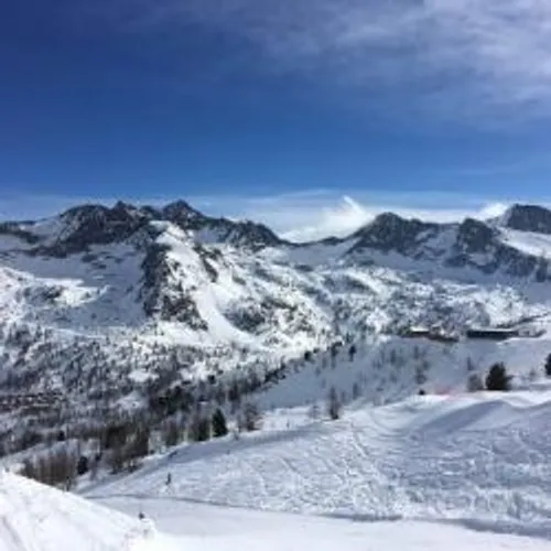 2 SKIEURS BLESSES DANS UNE AVALANCHE HORS PISTE DANS LE SECTEUR...