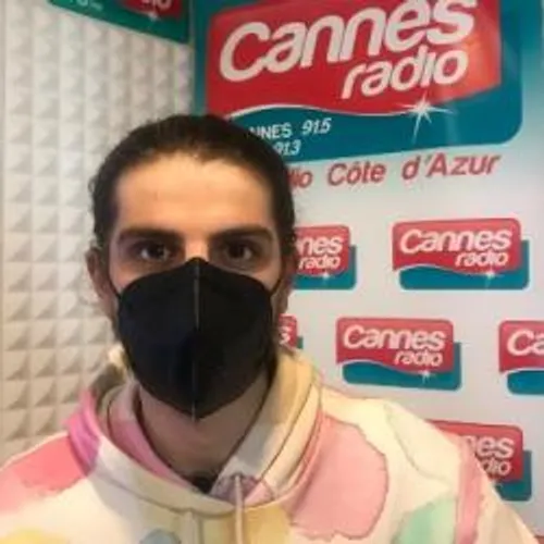 LE CYCLISTE CANNOIS ANDREA MIFSUD AU DEPART DE  SON PREMIER TOUR...