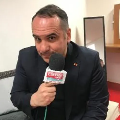 FRANCOIS XAVIER DEMAISON ENQUETE CE SOIR DANS "LA TRAQUE" SUR TF1