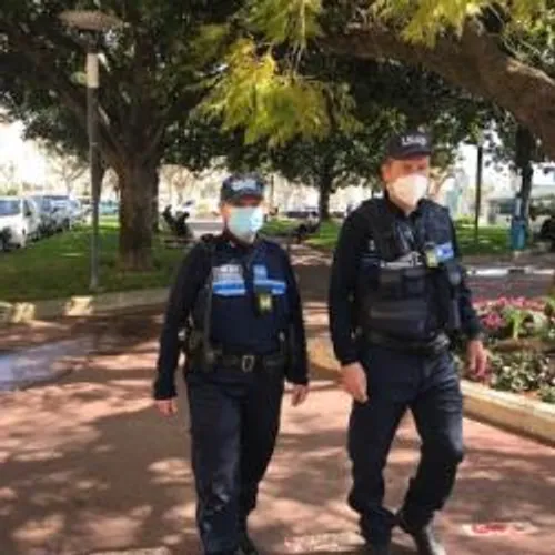 LA POLICE MUNICIPALE DE CANNES S'EQUIPE DE CAMERAS-PIETONS