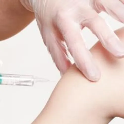 COVID-19 : VACCINATION OUVERTE A TOUS LES ADULTES DES LE 31 MAI