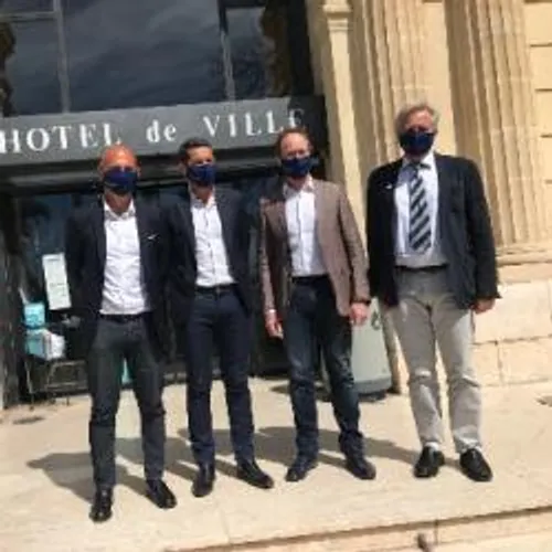 LA CREATION A CANNES D'UNE FILIERE UNIVERSAIRE AUTOUR DES METIERS...