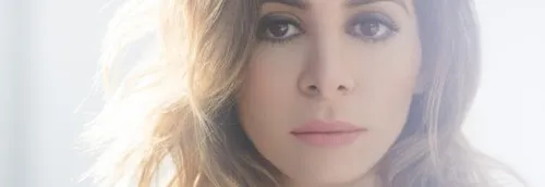 Julie Zenatti parle de sa tournée sur Mona FM