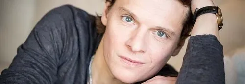 BENABAR:De retour avec un nouvel album et une tournée.Il en parle à...