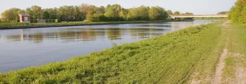 Journal 17h - Le corps d'une femme retrouvé dans la Deûle, à...