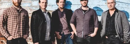 Mes souliers sont rouges  en concert au Theatre de Denain le 19 avril