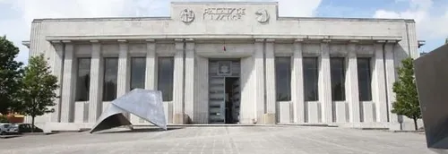 Journal 17h - Du sursis, devant le tribunal de Béthune, pour avoir...