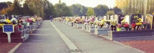 Journal 12h - Les obsèques des 2 fillettes tuées à Courcelles les...