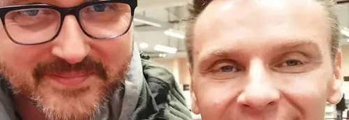 JEANFI JANSSENS SA RENCONTRE AVEC FRED LAQUET DANS UN FURET DU NORD