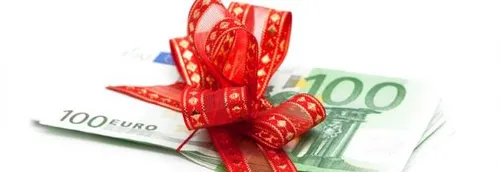 Journal 17h - La prime de fin d'année versée à 201 082 foyers, dans...