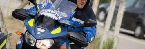 Journal 12h - Un gendarme a été blessé à Verquin hier, après avoir...