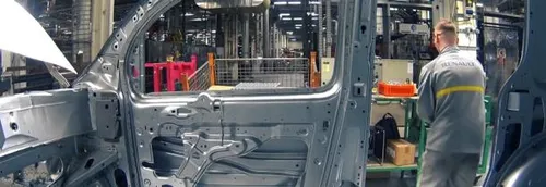 Journal 12h - L'usine Renault MCA de Maubeuge à l'arrêt, une partie...