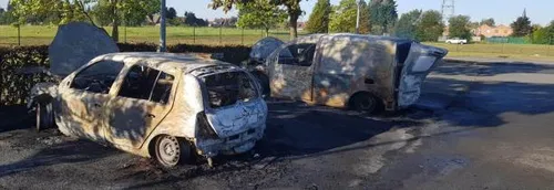 Journal 12h - Un parking forcé à la voiture bélier et des véhicules...